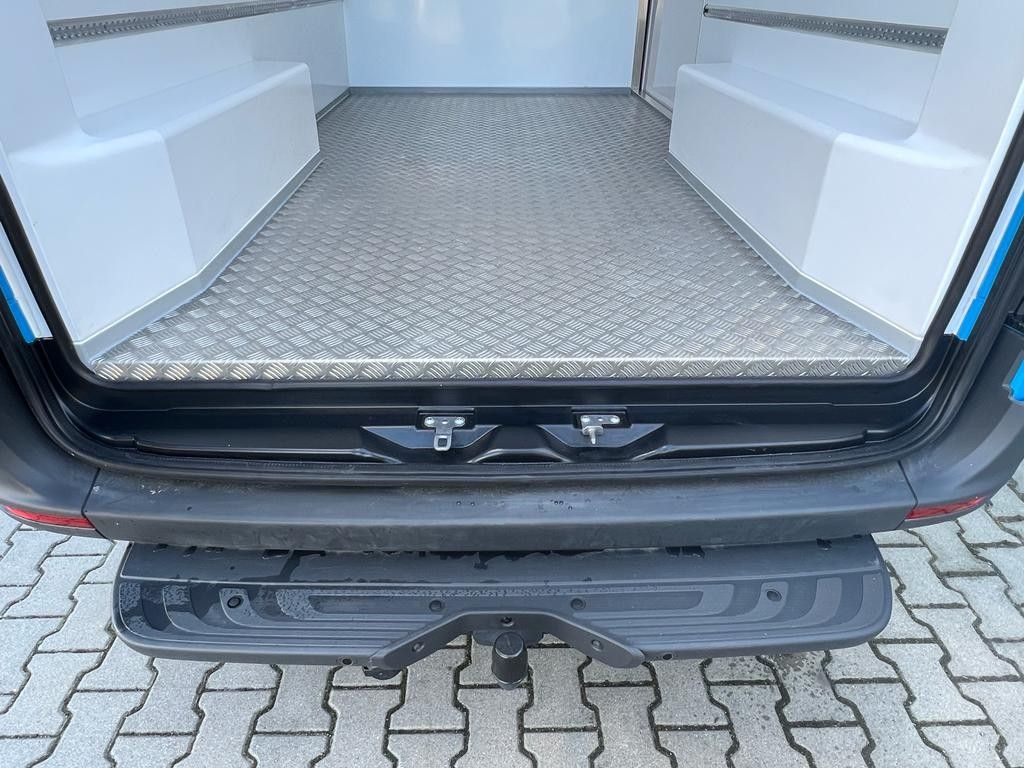 MERCEDES SPRINTER 317 CDI L2H2