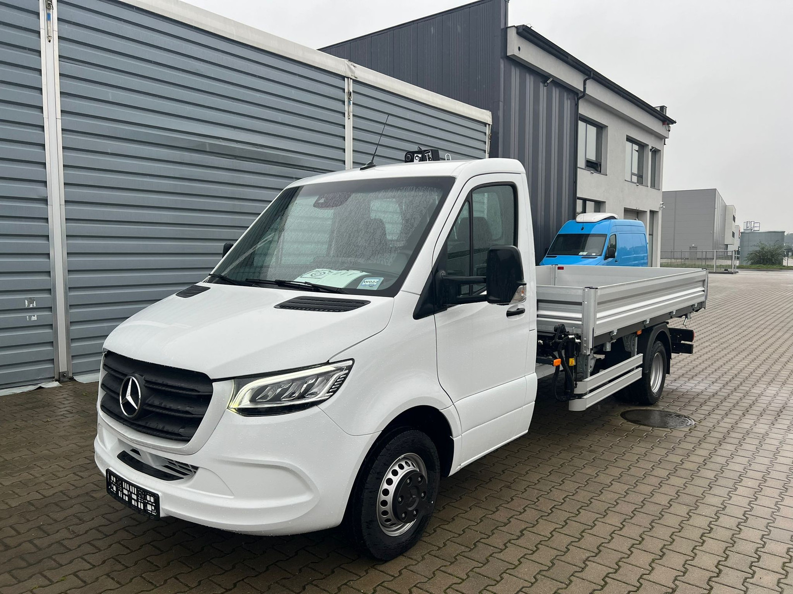 SPRINTER 519 CDI 5,5T HIAB*LED AHK3,5T