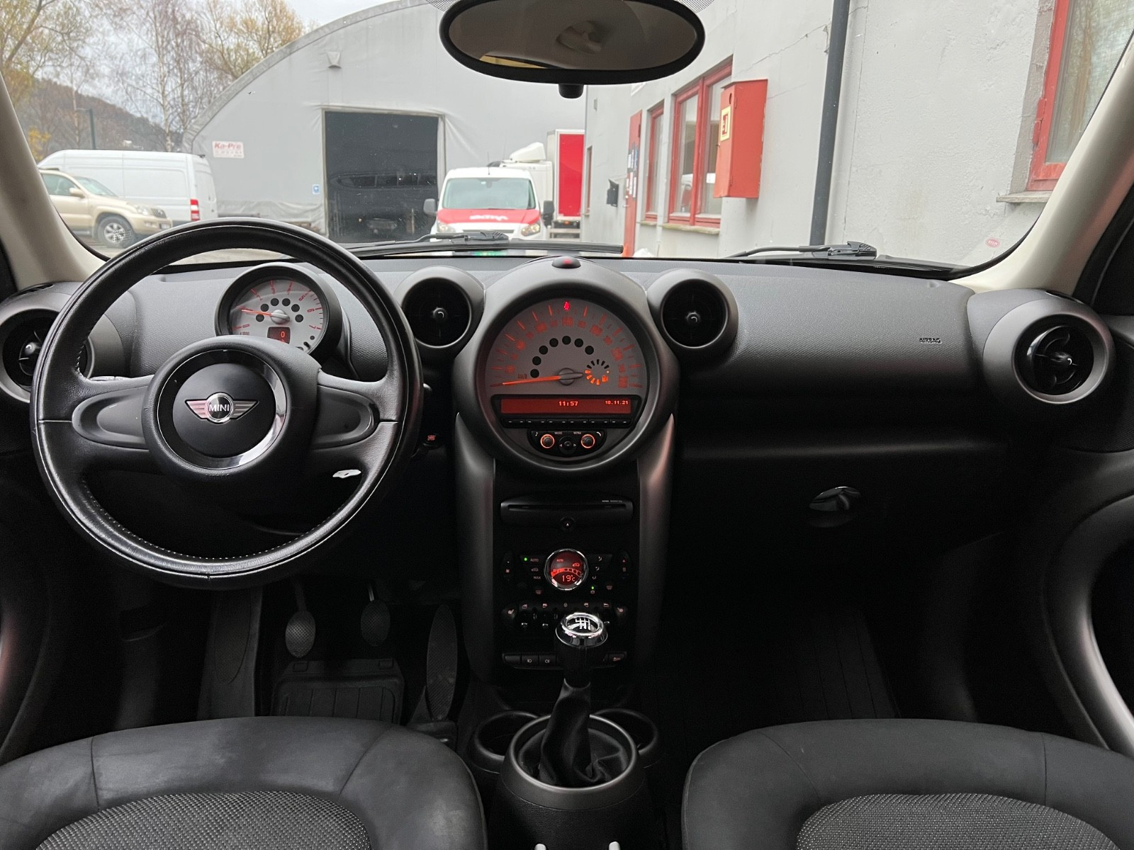 COUNTRYMAN 1.6 90 ONE D