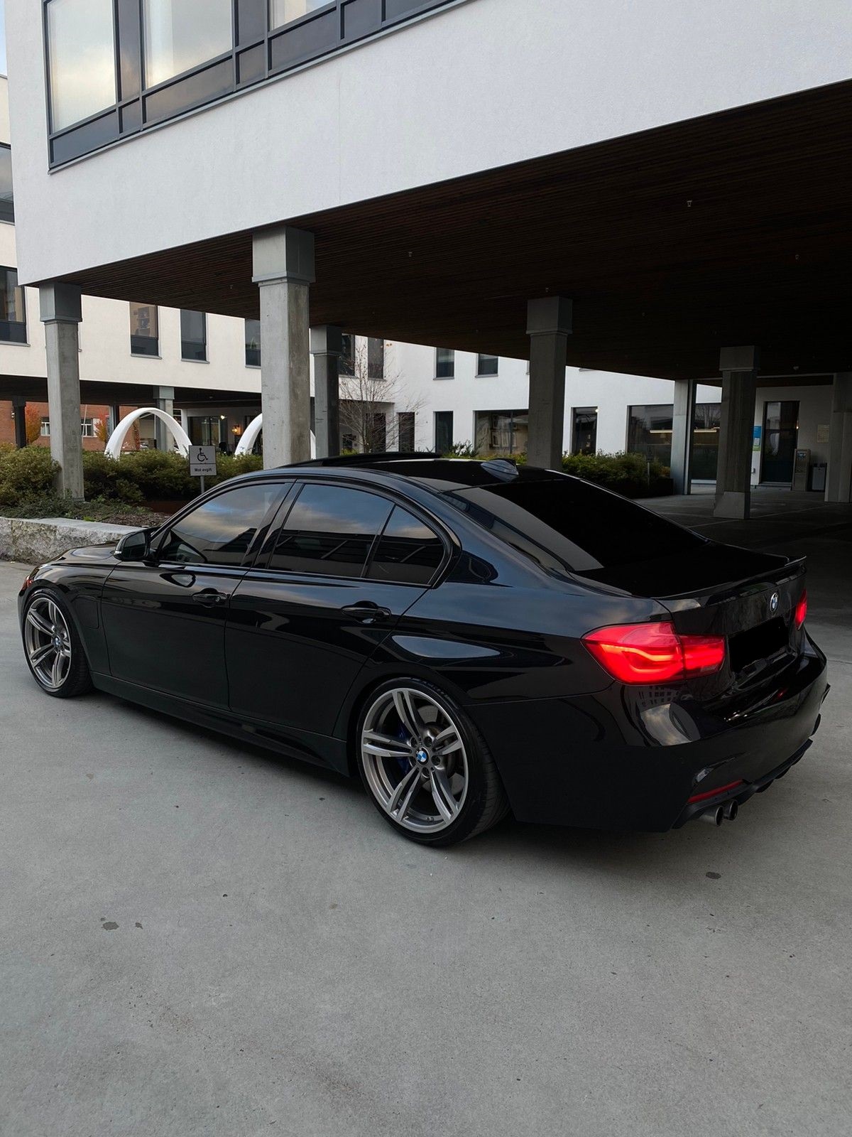 SERIE 3 330e F30 iPerformance eDrive aut M sport