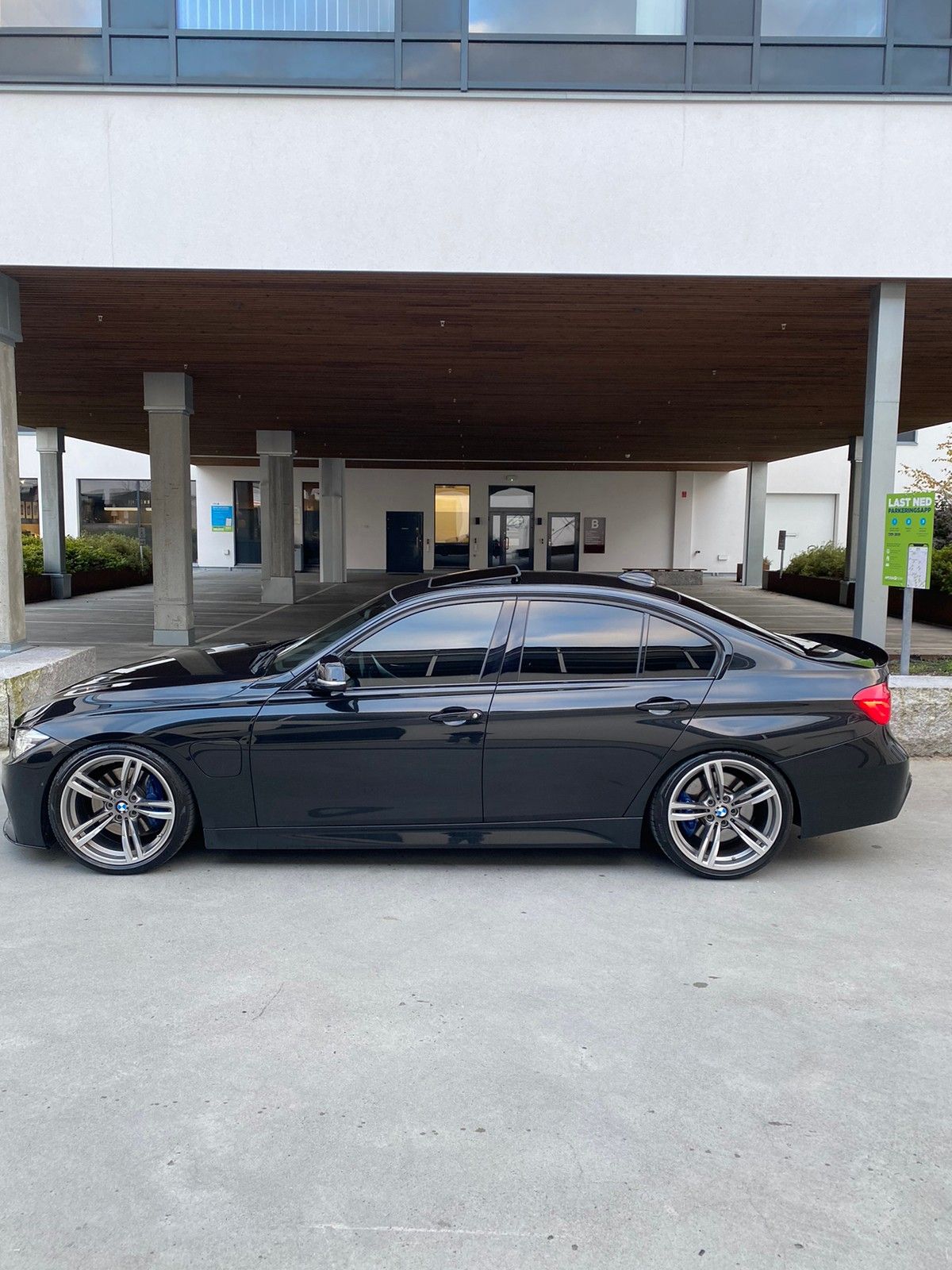 SERIE 3 330e F30 iPerformance eDrive aut M sport