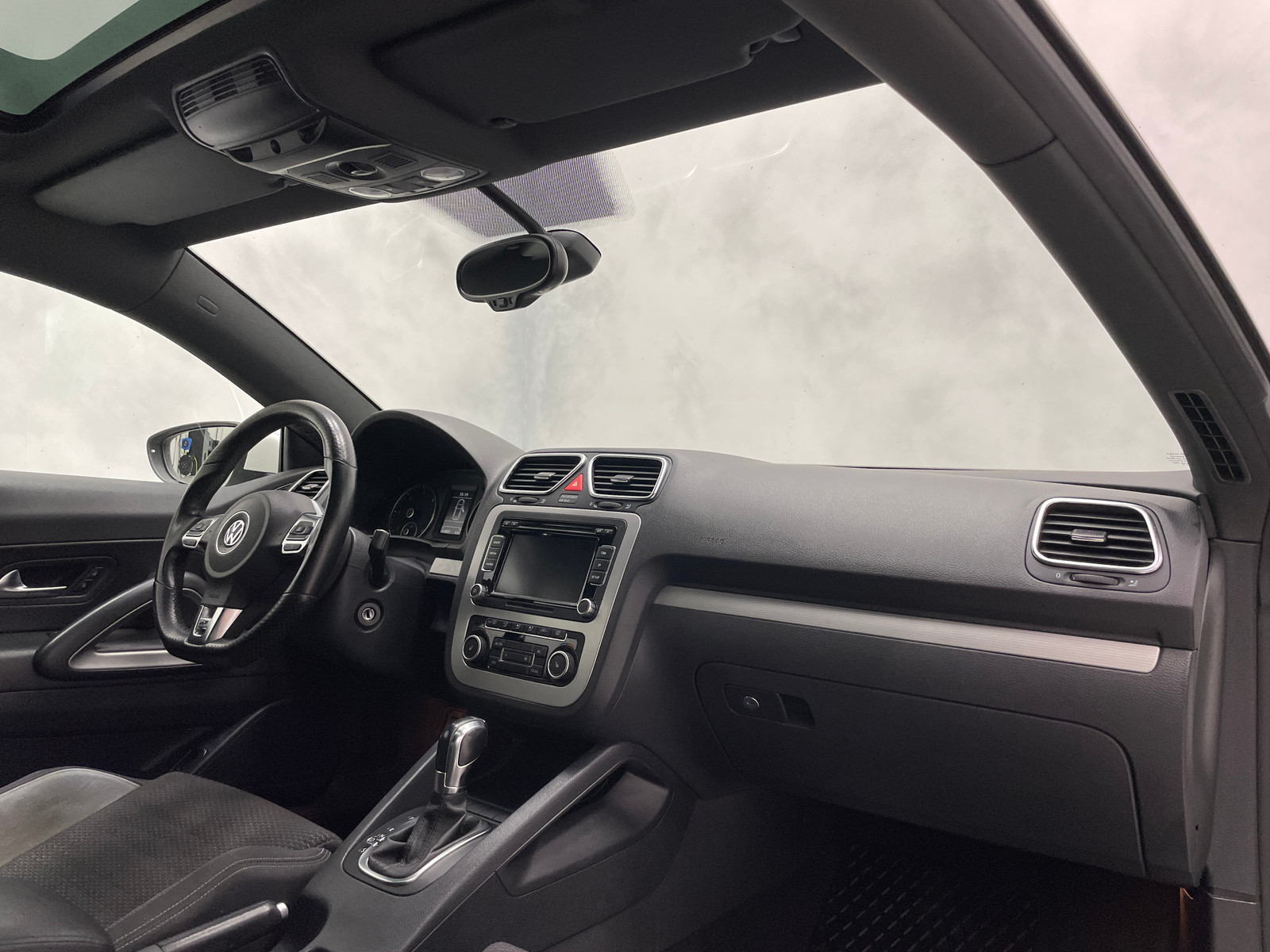 2.0 TDI 150 R-LINE DSG R-LINE SPORT