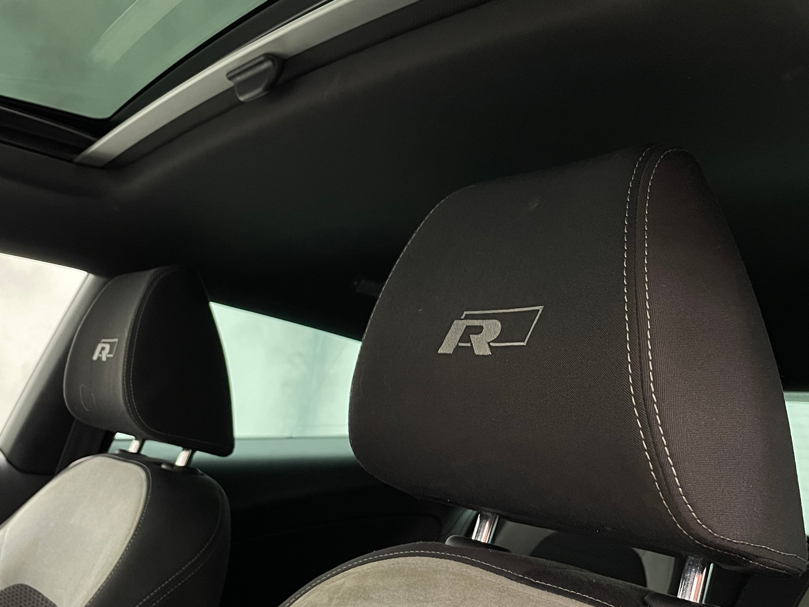 2.0 TDI 150 R-LINE DSG R-LINE SPORT