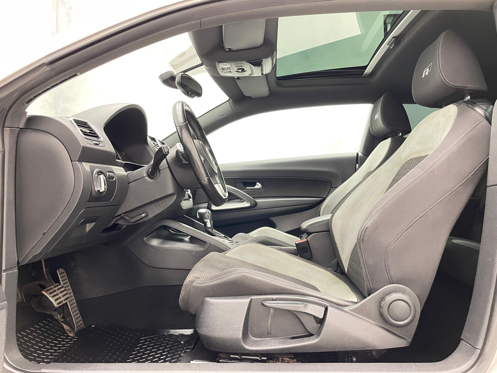 2.0 TDI 150 R-LINE DSG R-LINE SPORT