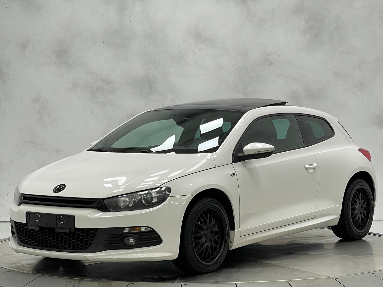 2.0 TDI 150 R-LINE DSG R-LINE SPORT