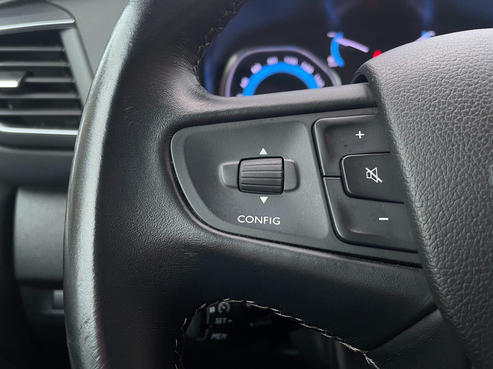 ZAFIRA-e Life L2 300 75 kWh BUSINESS ELEGANCE