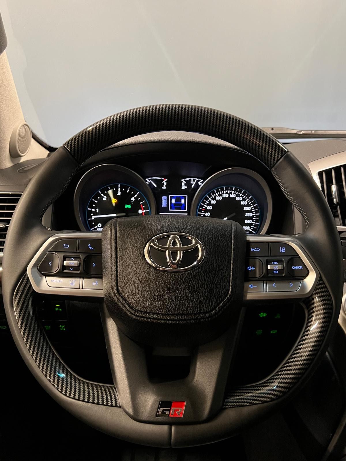 LAND CRUISER SW V 4.5 V8 GR-SPORT FAP LOUNGE 5 PLACES