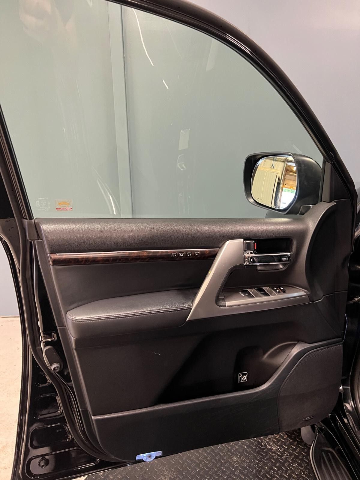 LAND CRUISER SW V 4.5 V8 GR-SPORT FAP LOUNGE 5 PLACES