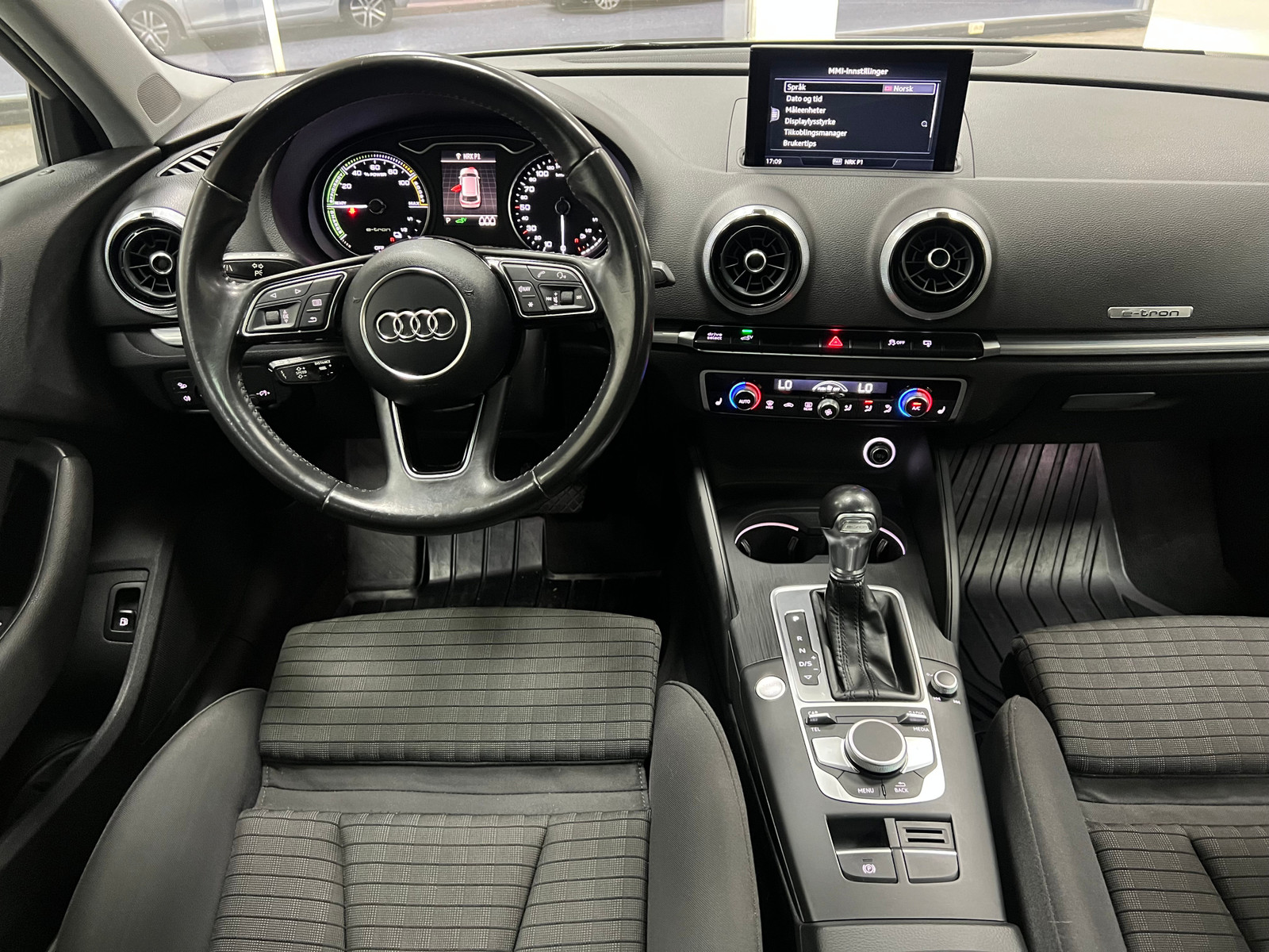  A3 SPORTBACK 1.4 E-TRON