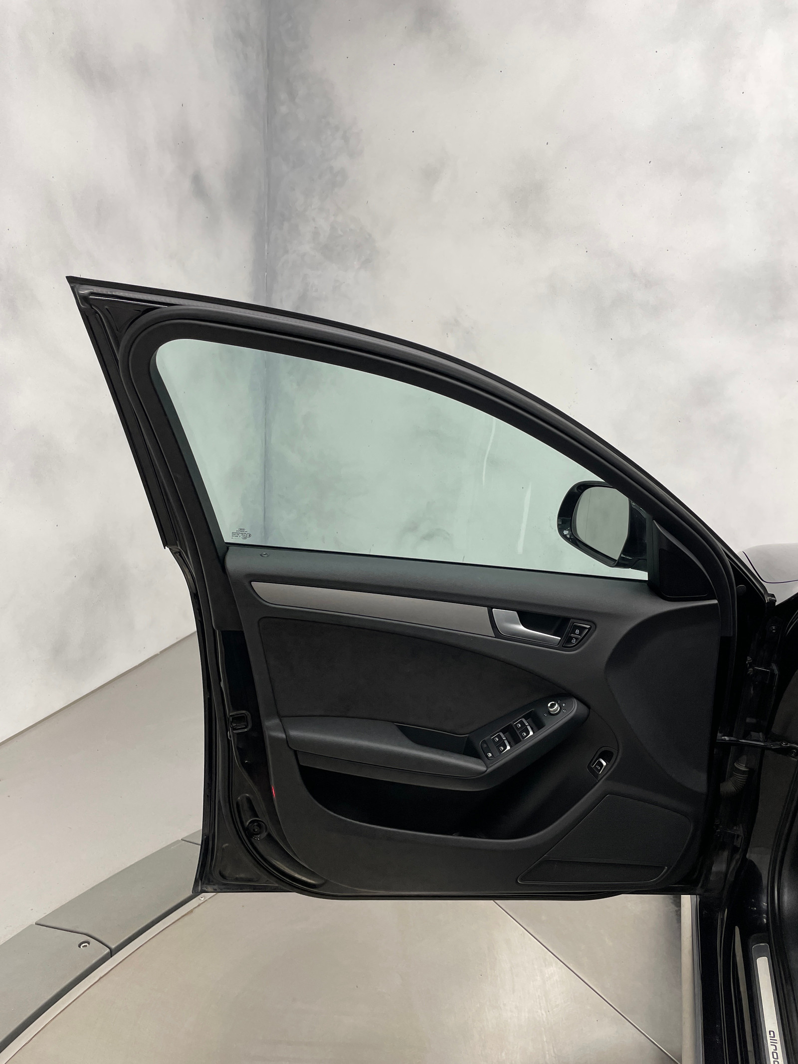  A4 IV (2) AVANT 2.0 TDI 177 AMBITION LUXE QUATTRO S-TRONIC