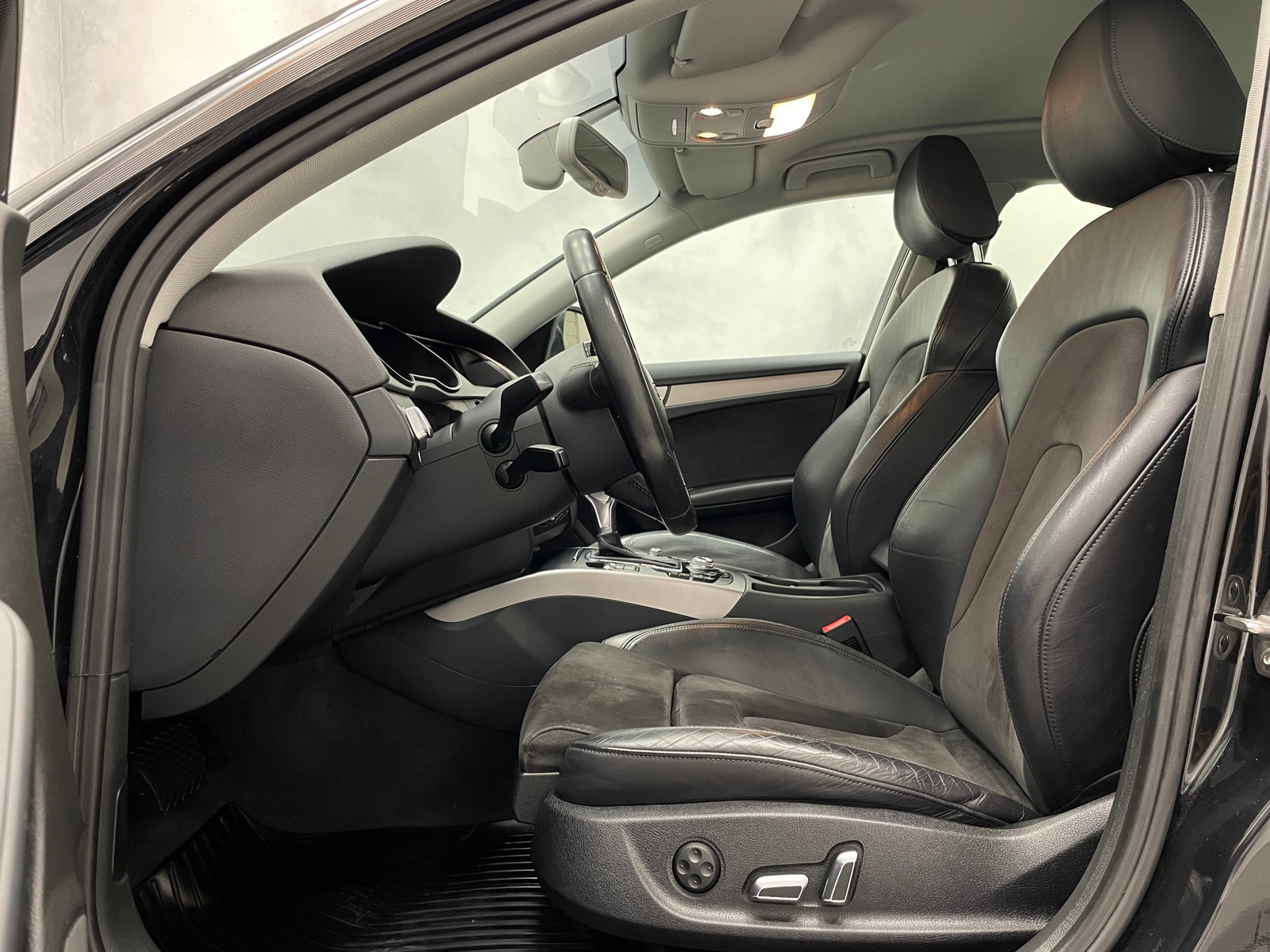  A4 IV (2) AVANT 2.0 TDI 177 AMBITION LUXE QUATTRO S-TRONIC