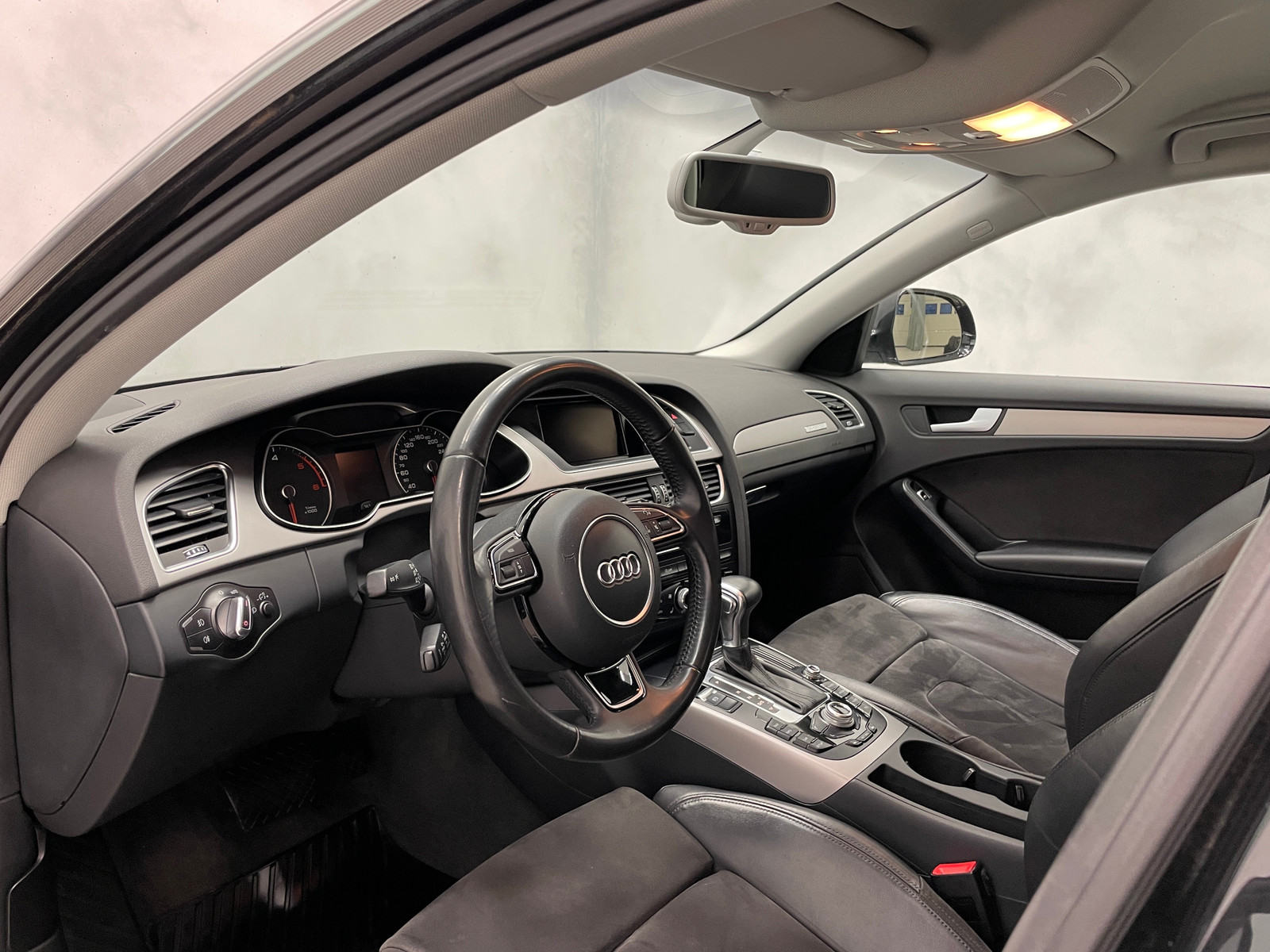  A4 IV (2) AVANT 2.0 TDI 177 AMBITION LUXE QUATTRO S-TRONIC