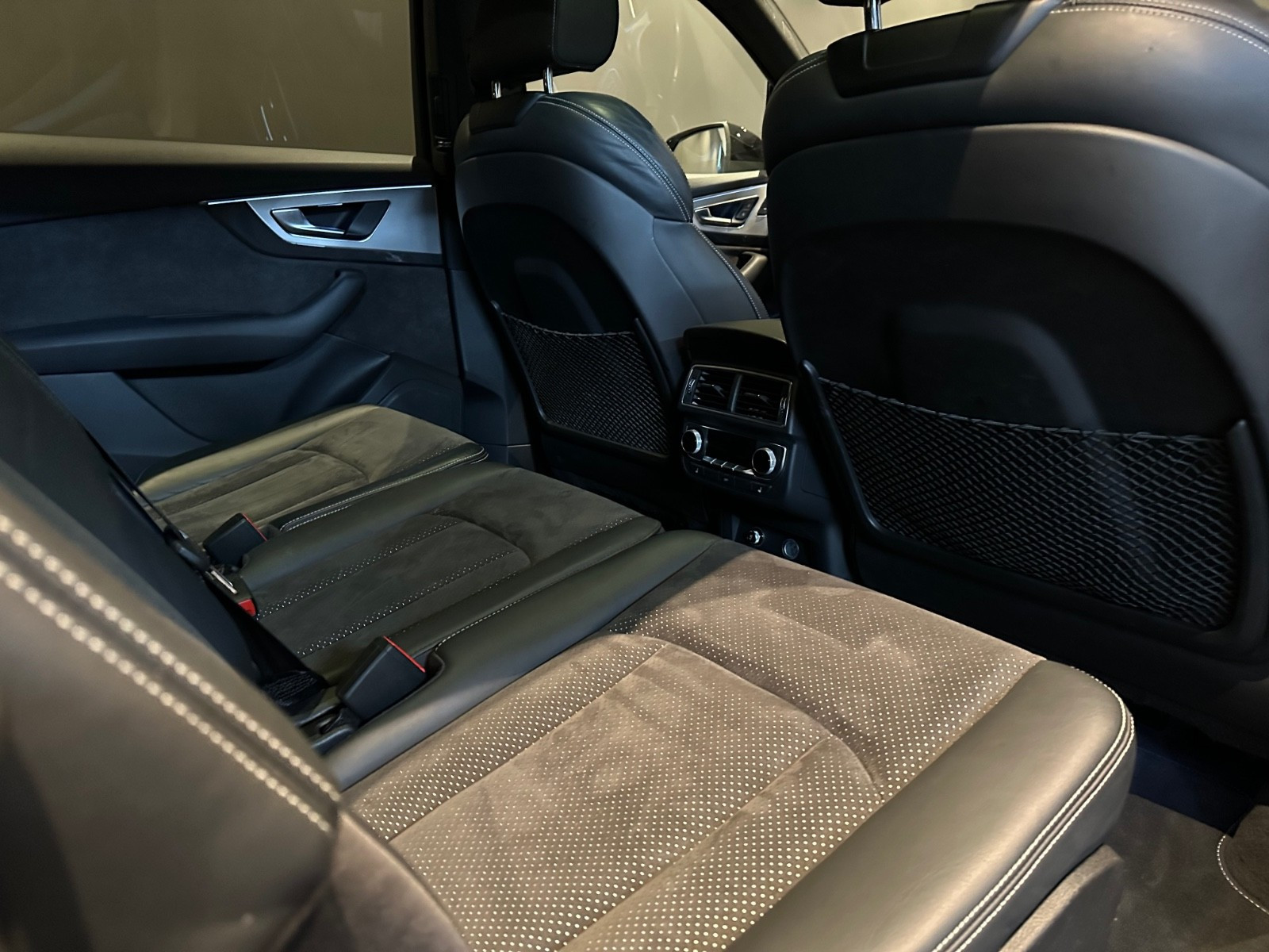 : Q7 (2) 3.0 TDI QUATTRO