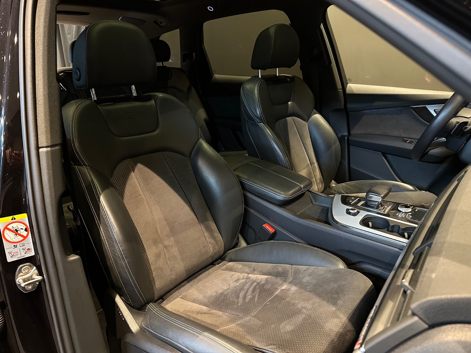 : Q7 (2) 3.0 TDI QUATTRO