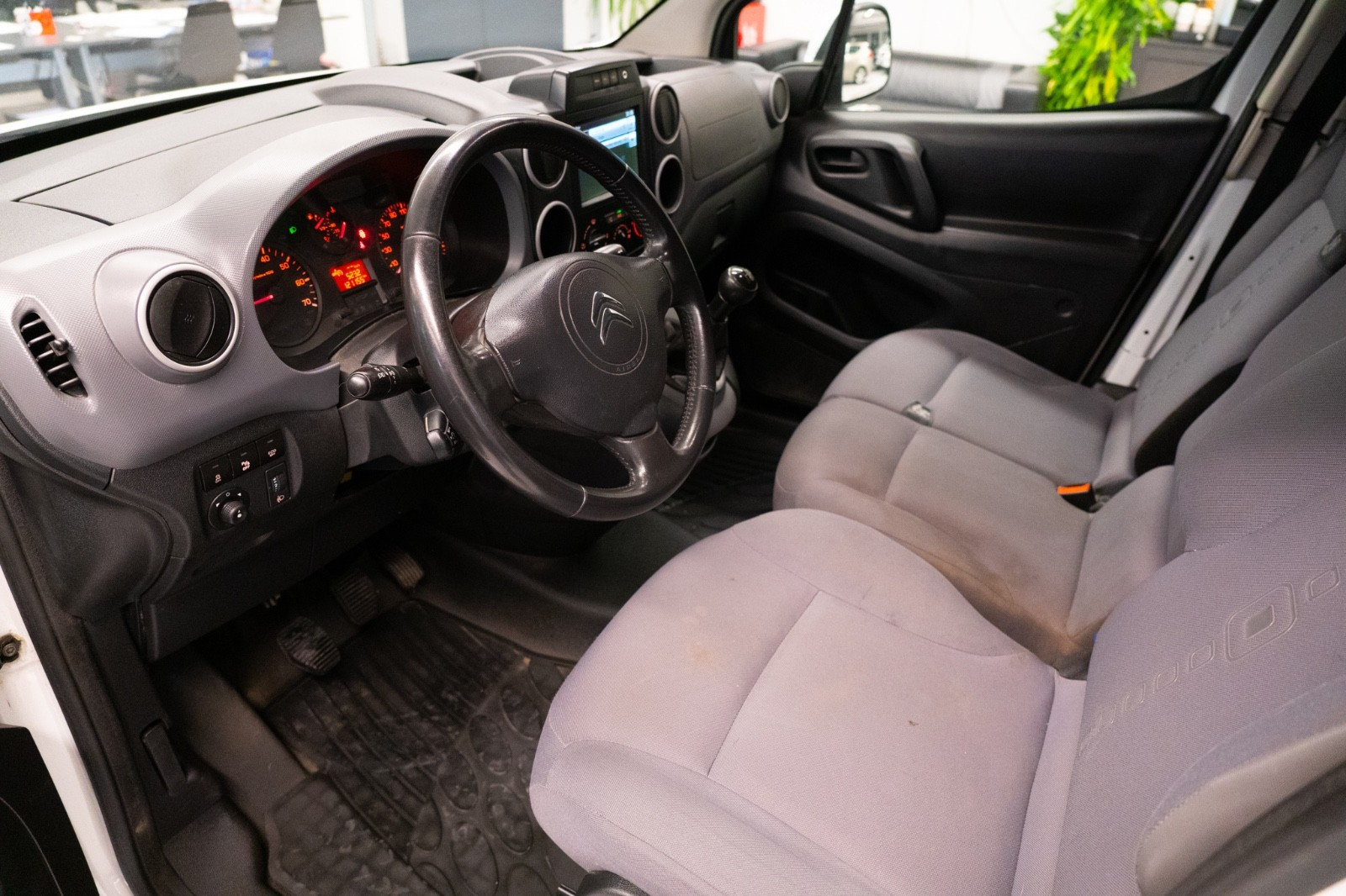 CITROEN BERLINGO 1.6 BLUEHDI 100 CONFORT