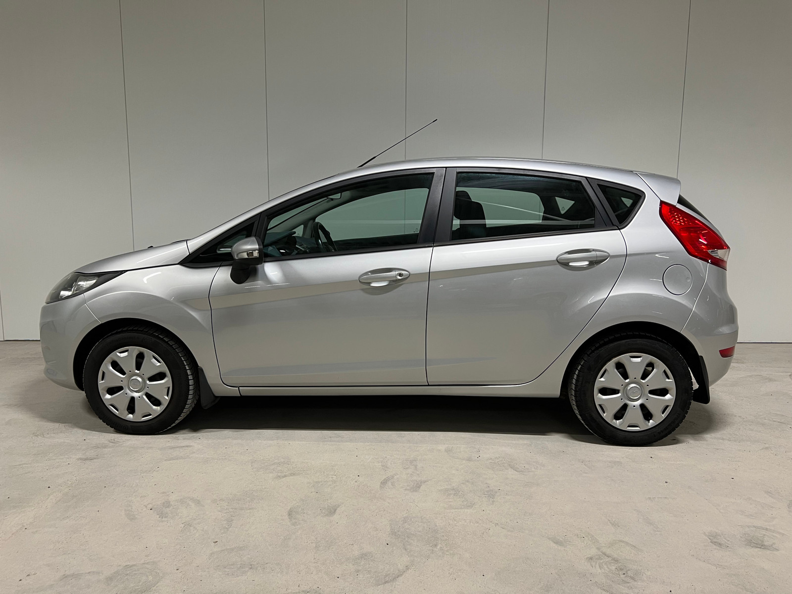 FORD FIESTA V 1.2 82 TREND PACK