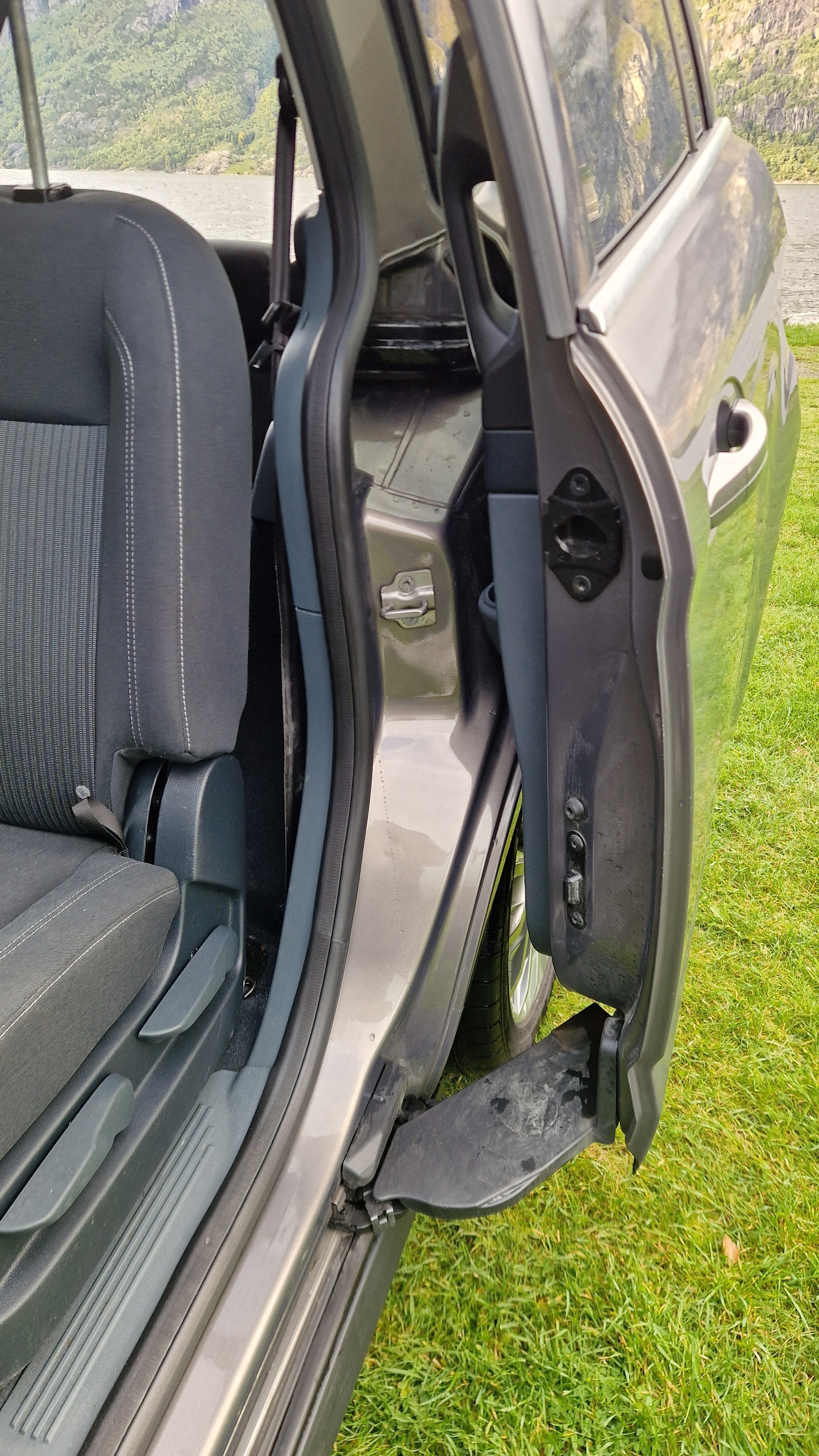 FORD GRAND C-MAX II 2.0 TDCI 140 TITANIUM 7PLACES