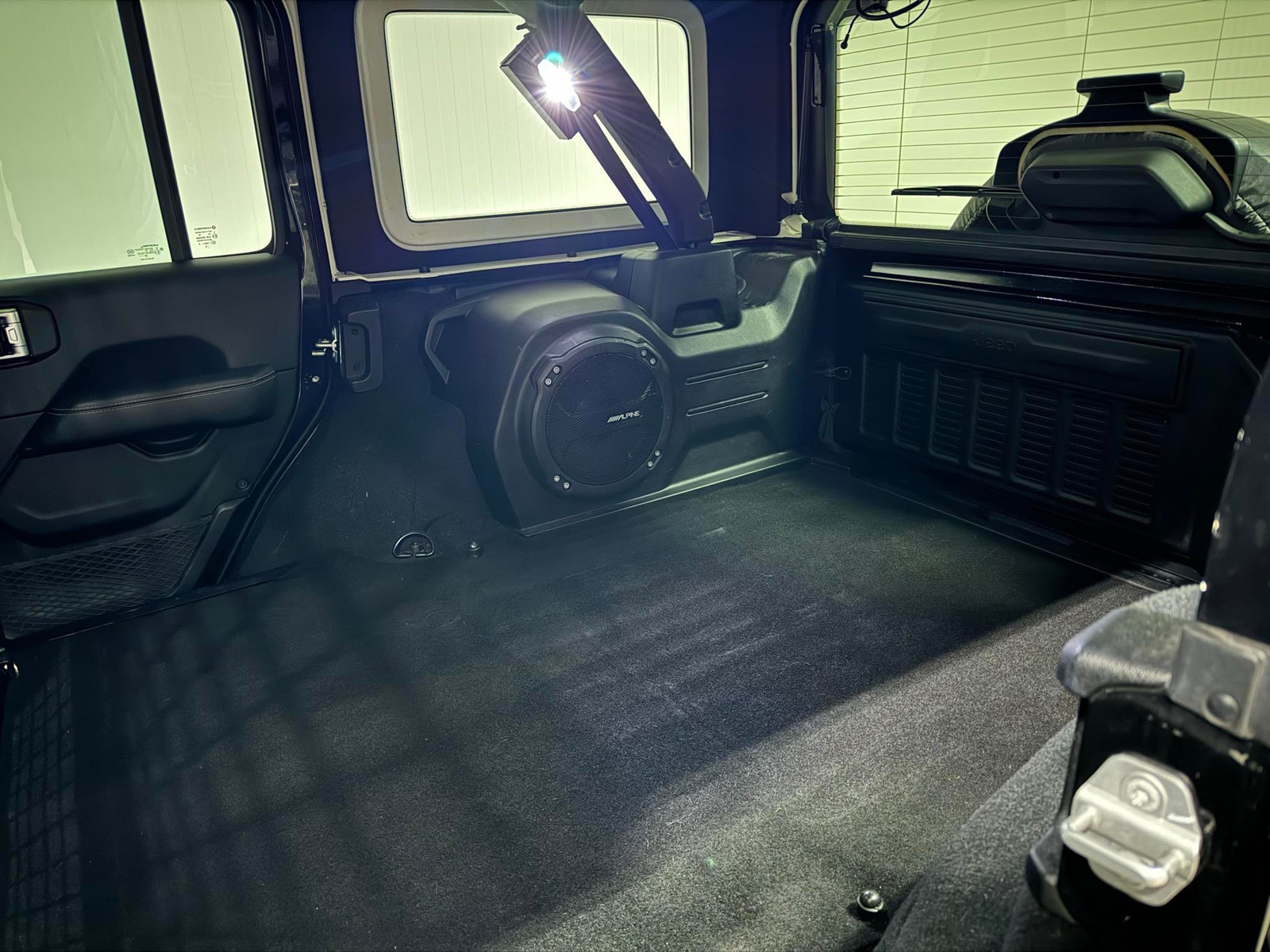 JEEP WRANGLER IV 2.2D 200HK 4WD SAHARA