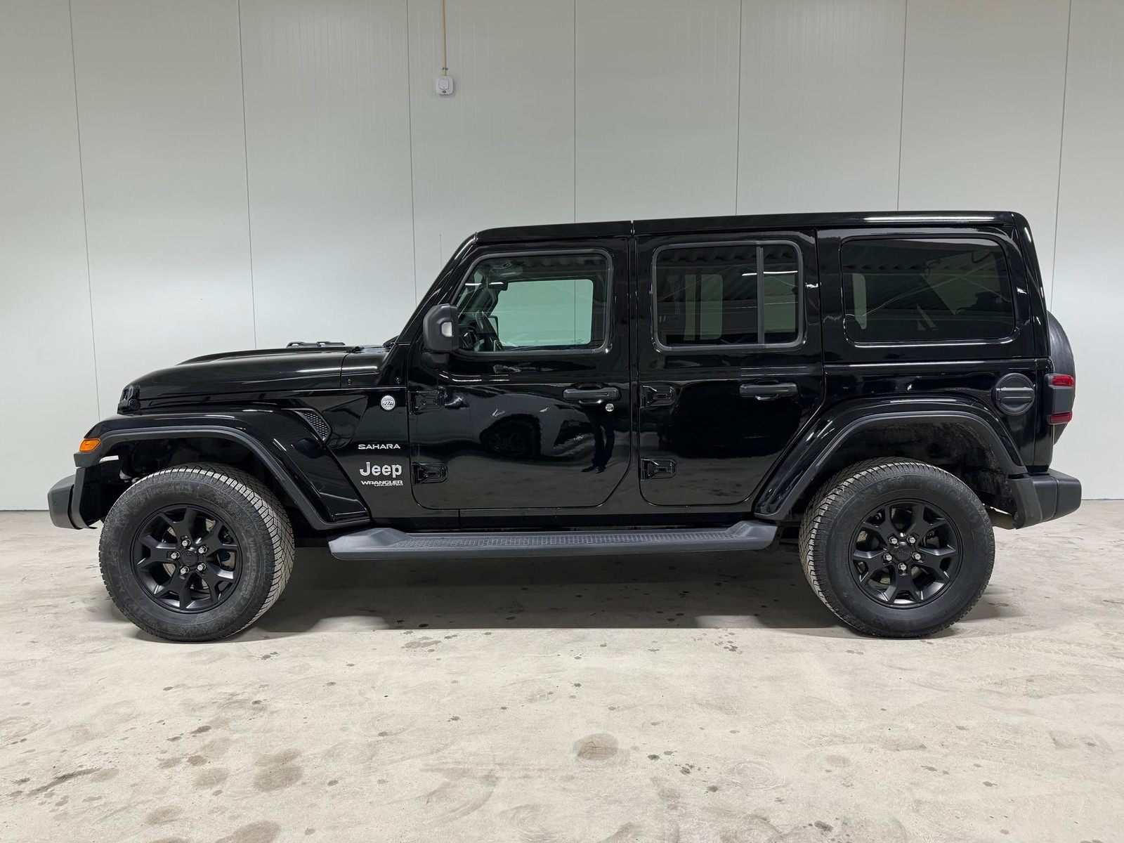 JEEP WRANGLER IV 2.2D 200HK 4WD SAHARA