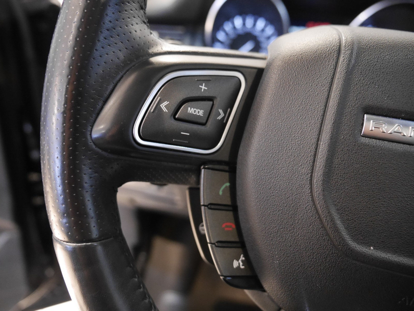 RANGE ROVER EVOQUE 2.2 TD4 150 SPORT EDITION