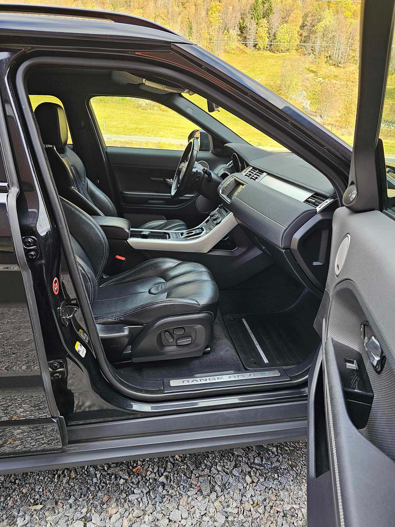 RANGE ROVER EVOQUE 2.2 TD4 150 SPORT EDITION