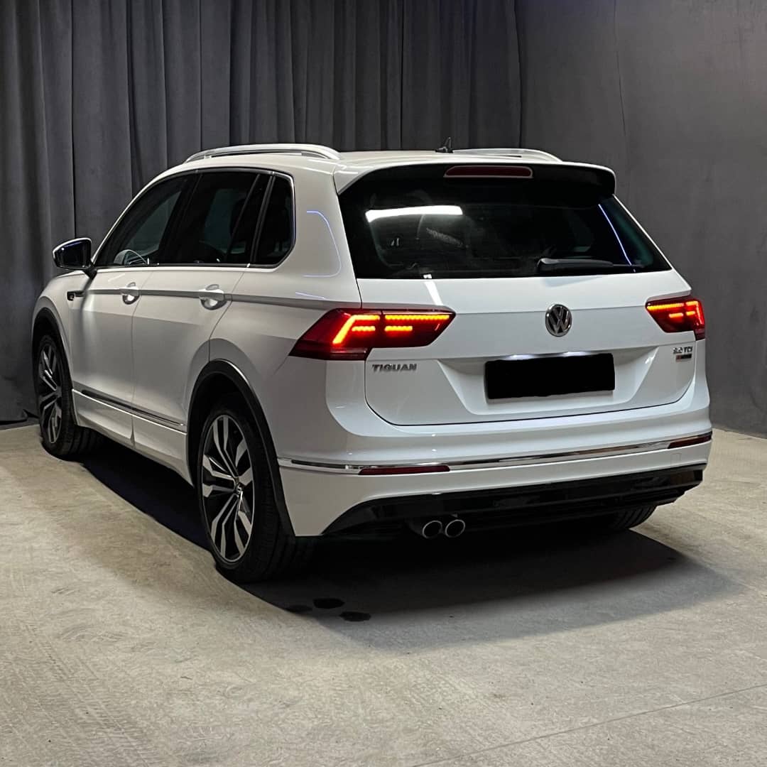 TIGUAN II 2.0 TDI 150 BLACK R-LINE 4MOTION DSG7