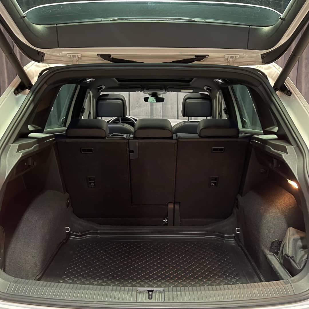 TIGUAN II 2.0 TDI 150 BLACK R-LINE 4MOTION DSG7