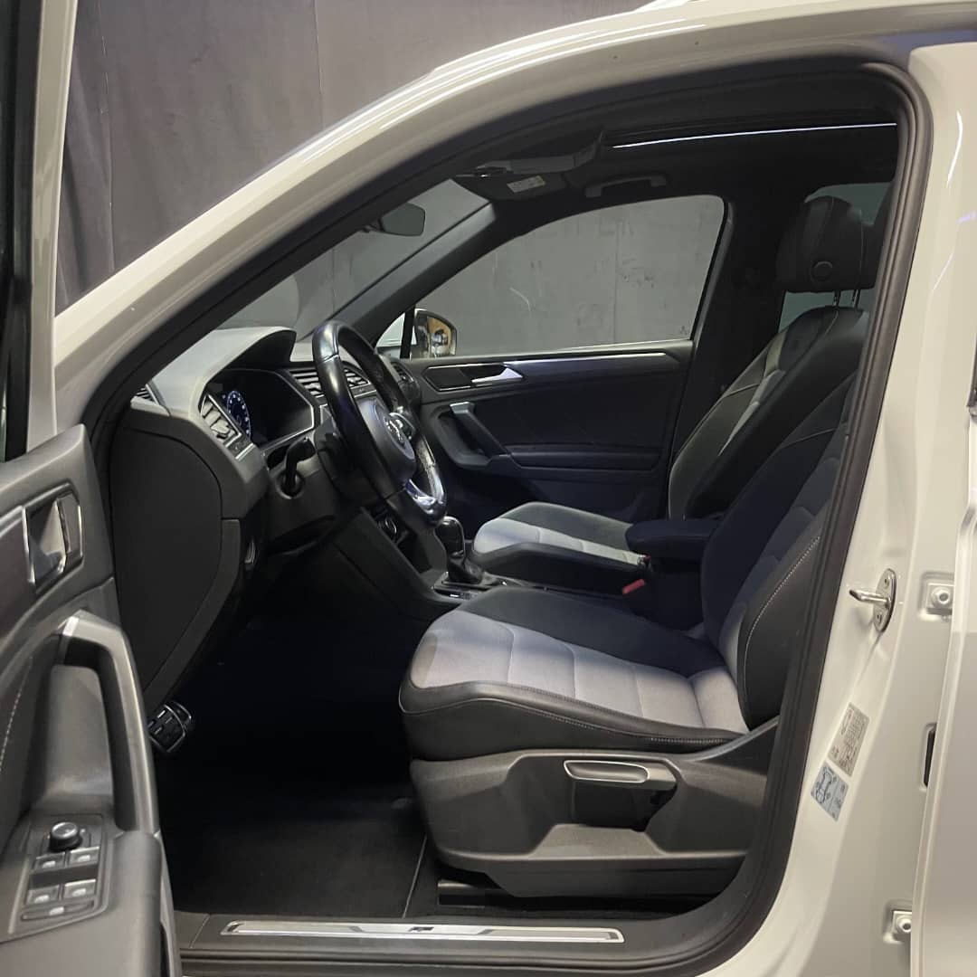 TIGUAN II 2.0 TDI 150 BLACK R-LINE 4MOTION DSG7